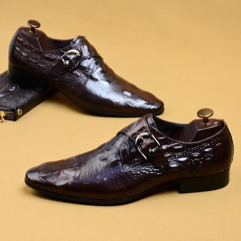 Serpatura Classic Lace-Up Elegance