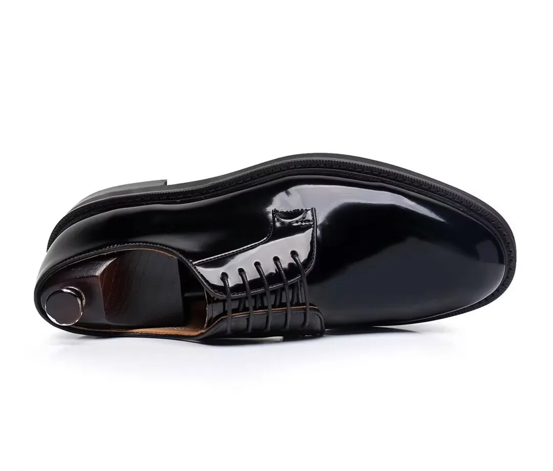 Serpatura Classic Lace-Ups