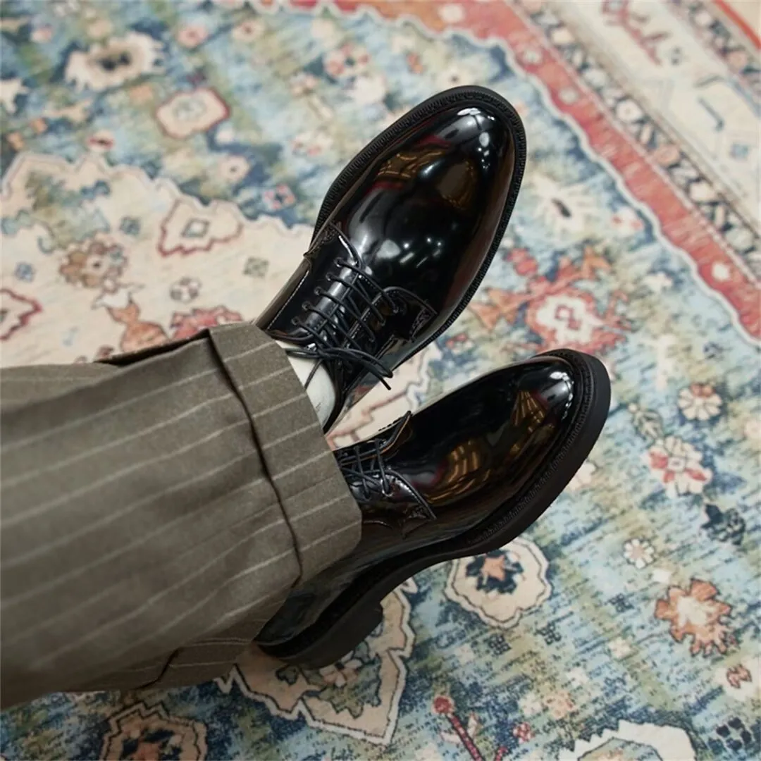 Serpatura Classic Lace-Ups