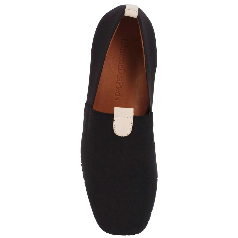 TUMAI BLACK